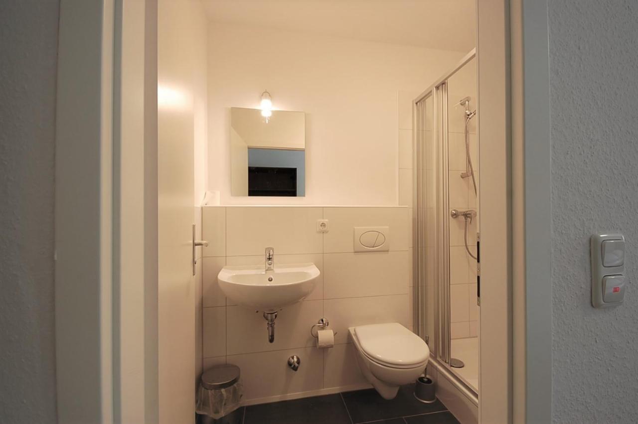 Riverside Airport Hotel Kelsterbach Esterno foto