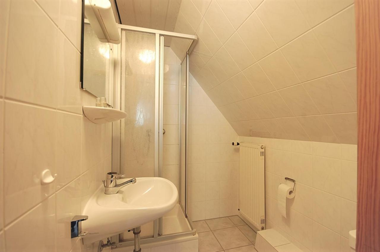 Riverside Airport Hotel Kelsterbach Esterno foto