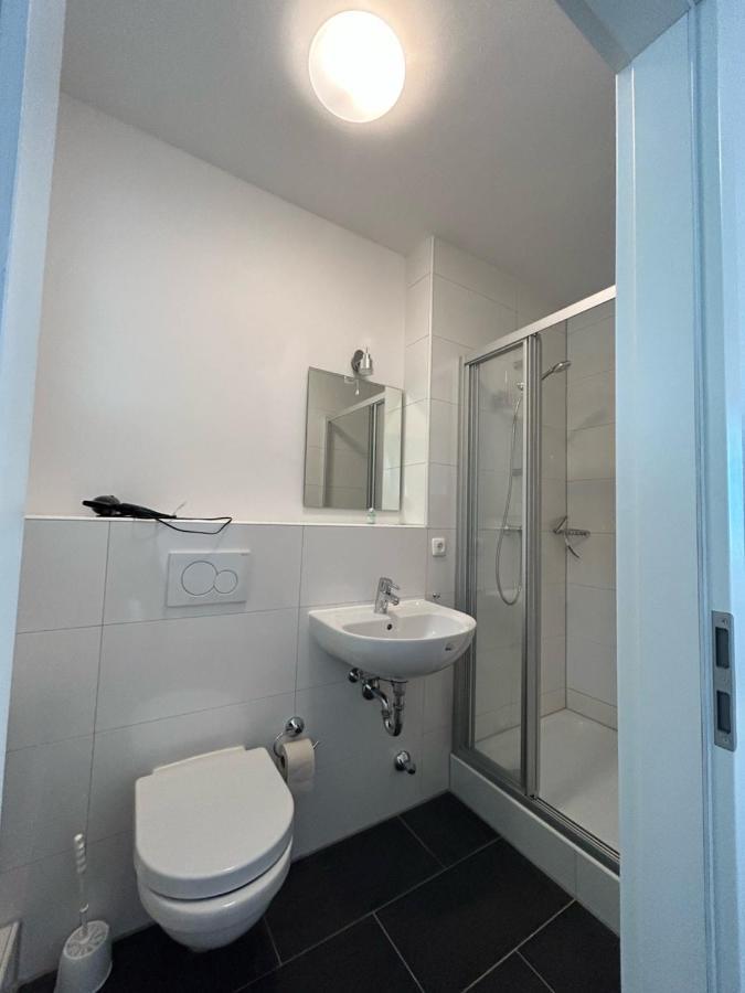 Riverside Airport Hotel Kelsterbach Esterno foto