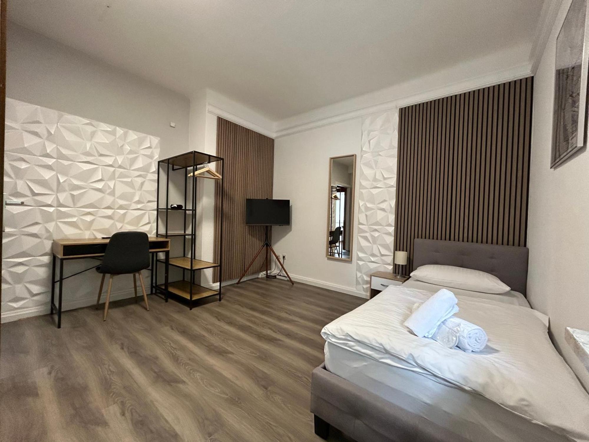 Riverside Airport Hotel Kelsterbach Esterno foto